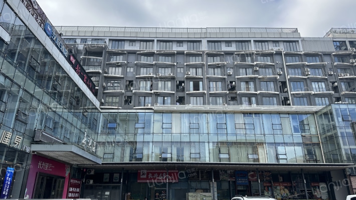 爱立方公寓外景图