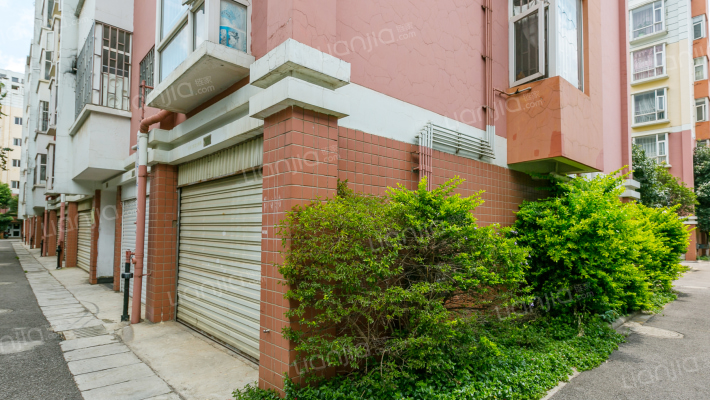 四季阳光外景图