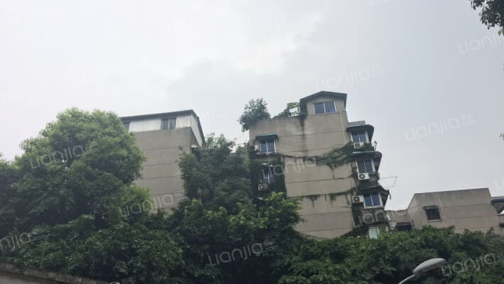 川大南园外景图