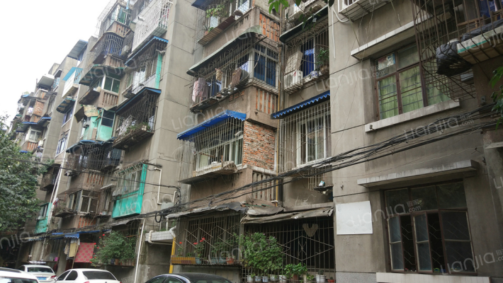 抚琴西路南一巷2号外景图