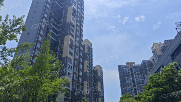 万圣家园C区外景图