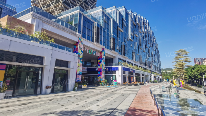 龙岗天安数码城T4全时空间外景图