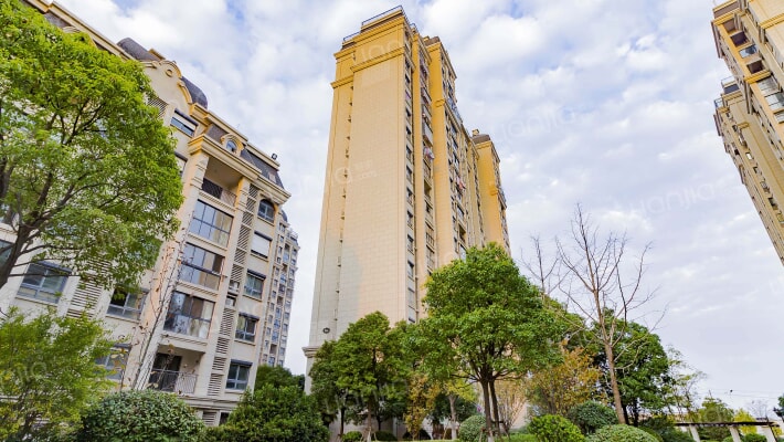 远洋香奈河畔二期外景图