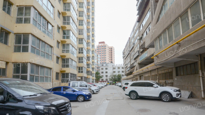 华坪小区外景图