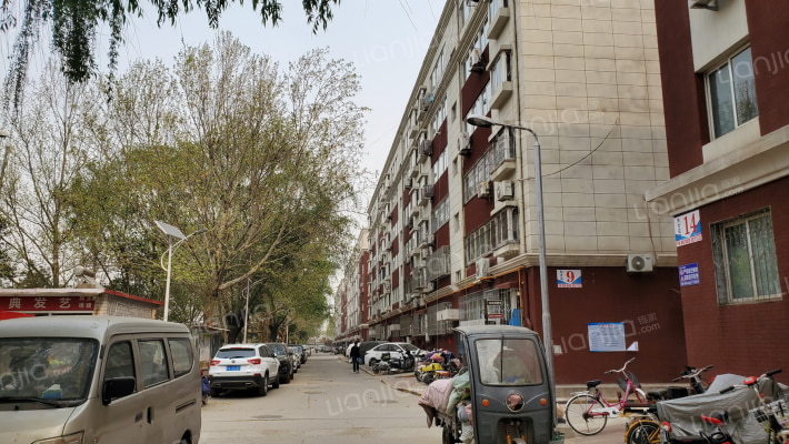 东方花园外景图