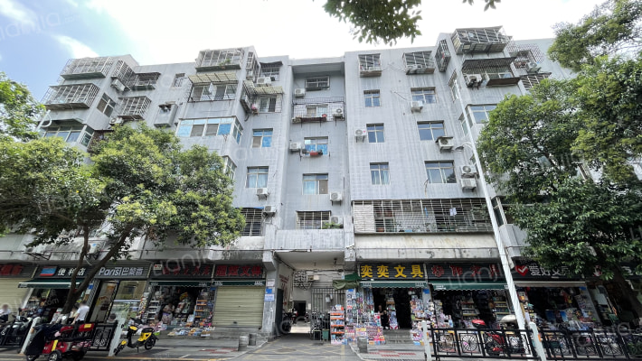 荆州街102号外景图