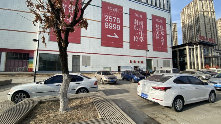 皇家首座外景图