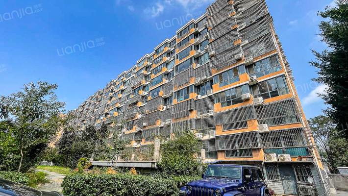 鼓楼东区外景图