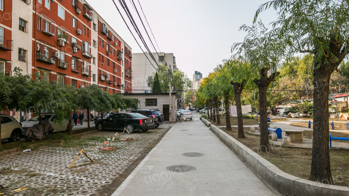 驼房营南里外景图