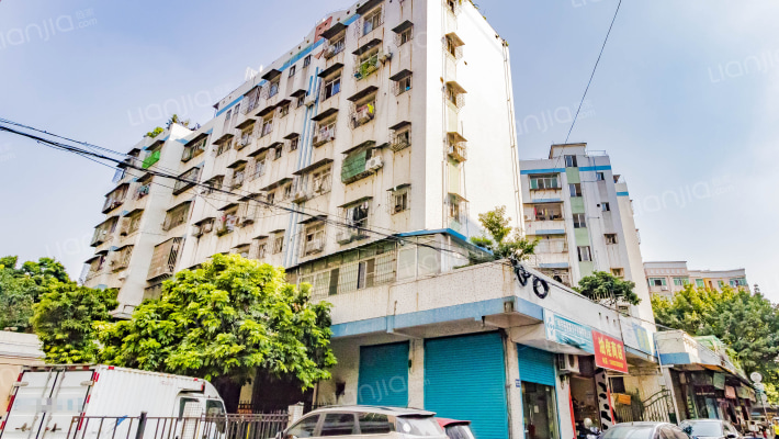 旧贵源楼外景图