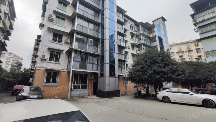 兴盛街319号外景图