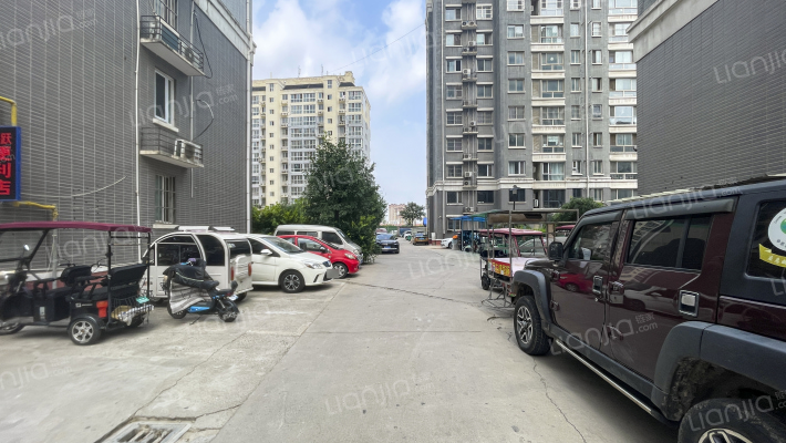 宏安花园外景图