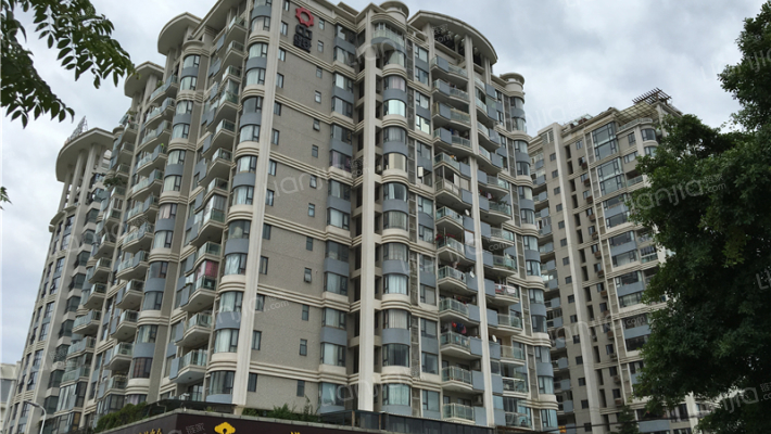 碧湖豪庭外景图