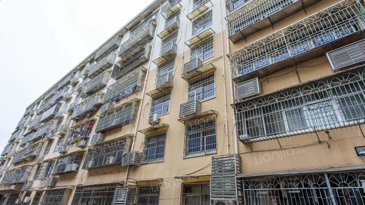 望城县人民医院宿舍外景图