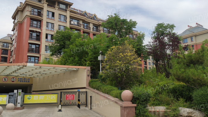 半山兰亭外景图