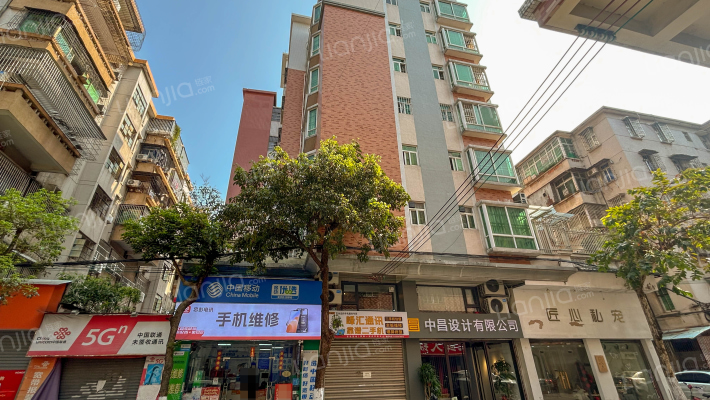 梅花街52号外景图