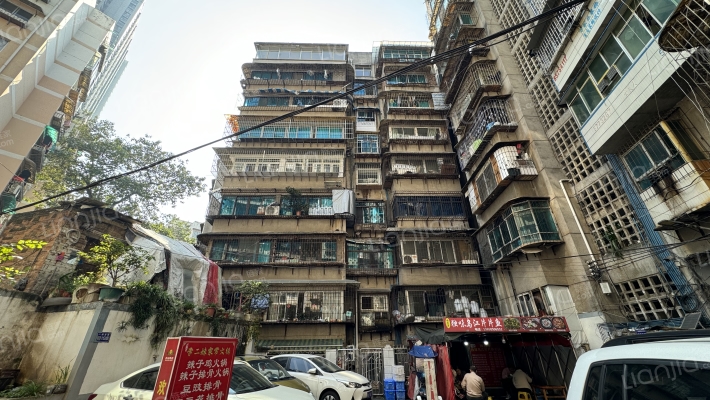 省电大宿舍外景图