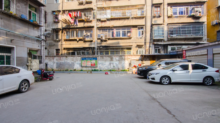 志高花园外景图