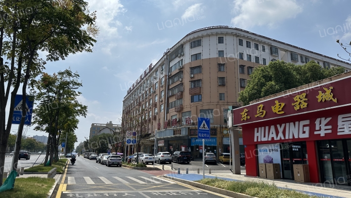 恒源商厦外景图