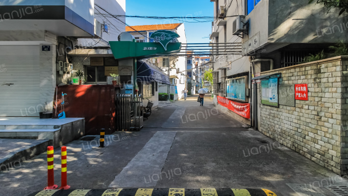 银杏小区外景图