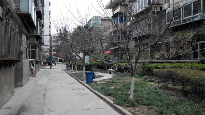 长安大学育才路住宅区东院外景图