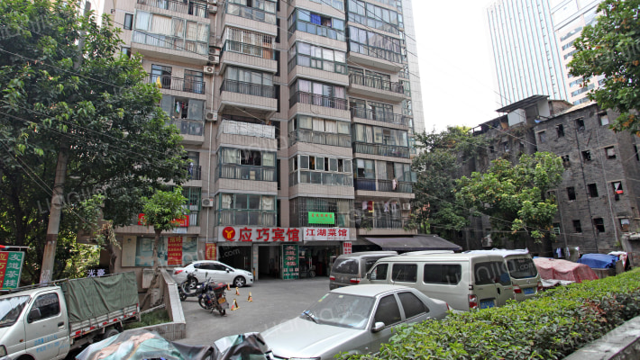 宏基大厦外景图