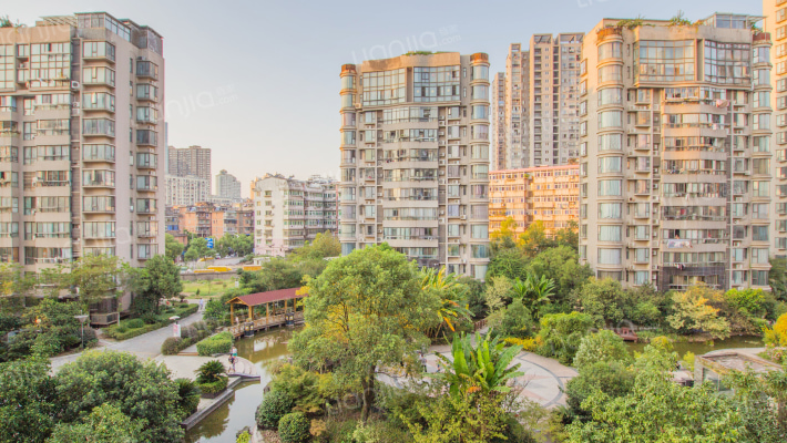 名爵府小区外景图