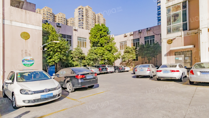 华泰雅苑外景图