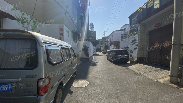 体育场后街14-4号外景图