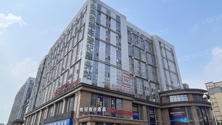 摩尔车汇广场外景图