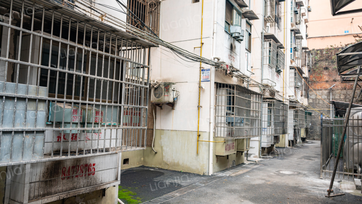 曹家坡小区外景图