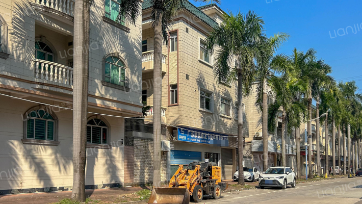 东怡雅苑一二期外景图