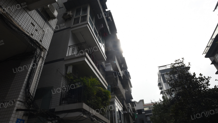 蓝天锦园B区外景图