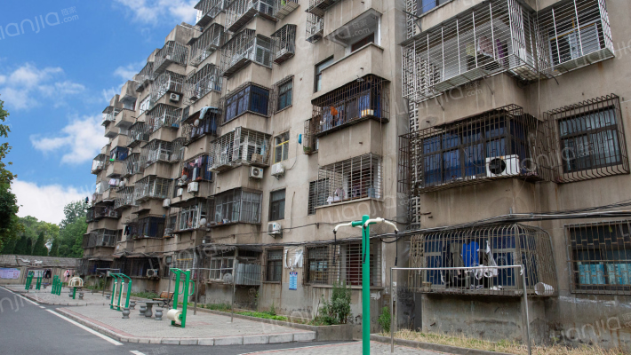 电气化二处四段家属楼外景图