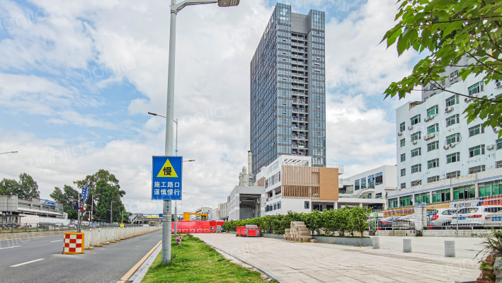 富驰大厦外景图