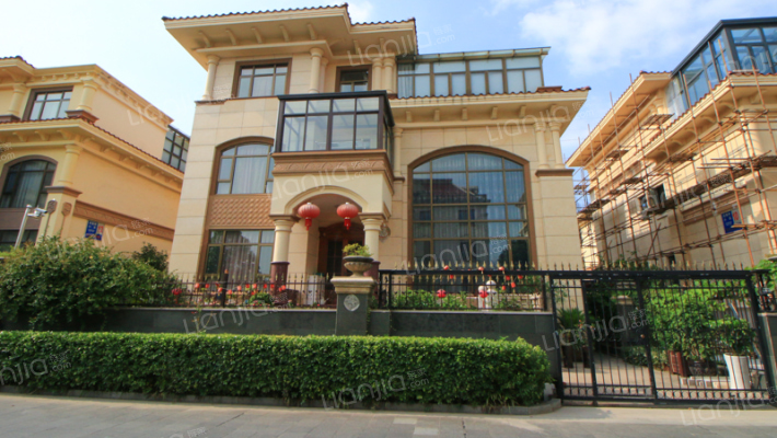 尊园岚郡外景图