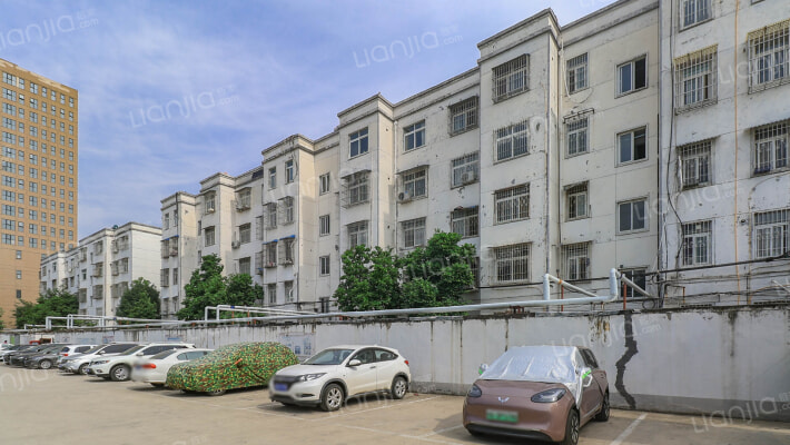 驻马店市水利工程局家属院外景图