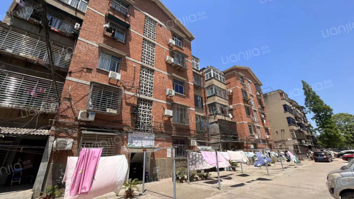 襄阳日报社印刷厂家属院外景图