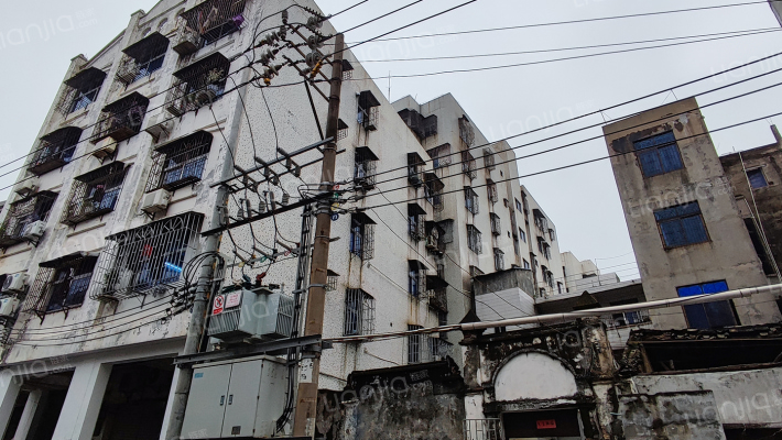 市日用杂品总公司宿舍外景图