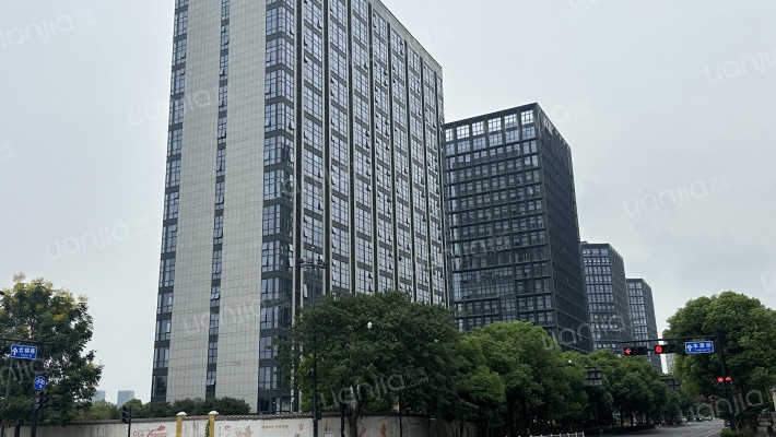 锦上桃源外景图