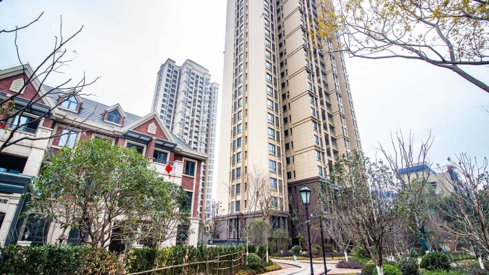 泷悦华府外景图