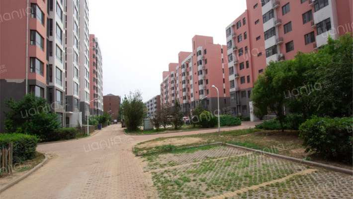 花都新苑外景图