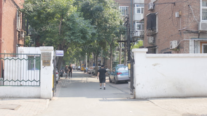 嘉陵南里外景图