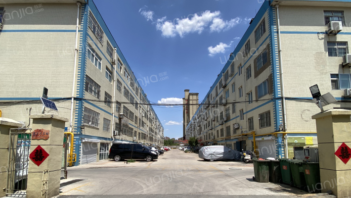 墨溪河庄园外景图