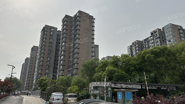 嘉里桦枫居南区外景图