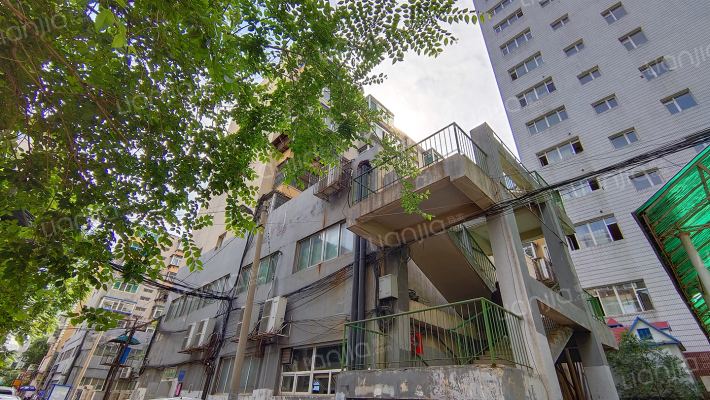 兴华南街小区外景图