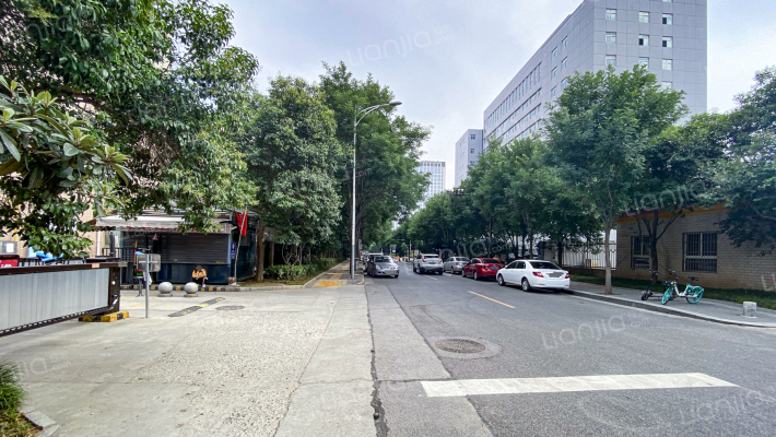 立人科技外景图