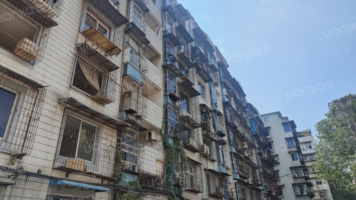 古田四路水利厅宿舍外景图