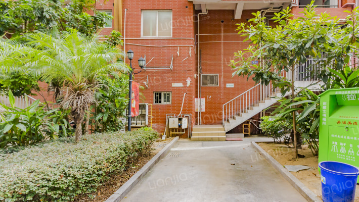 金皇公寓外景图