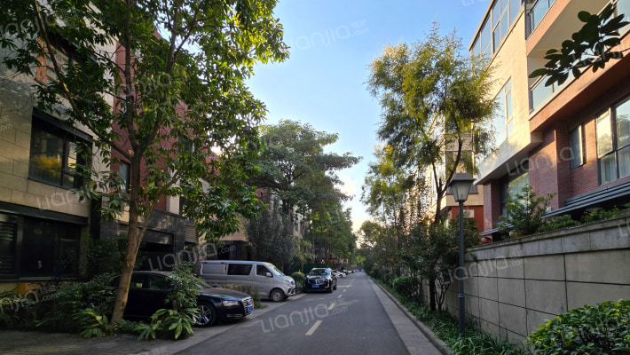 万科四季花城外景图